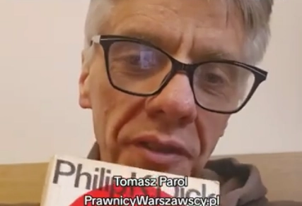 Alternatywna historia, brutalny system władzy i świat, który pokazuje, jak wygląda rzeczywistość, gdy nikt się nie broni.